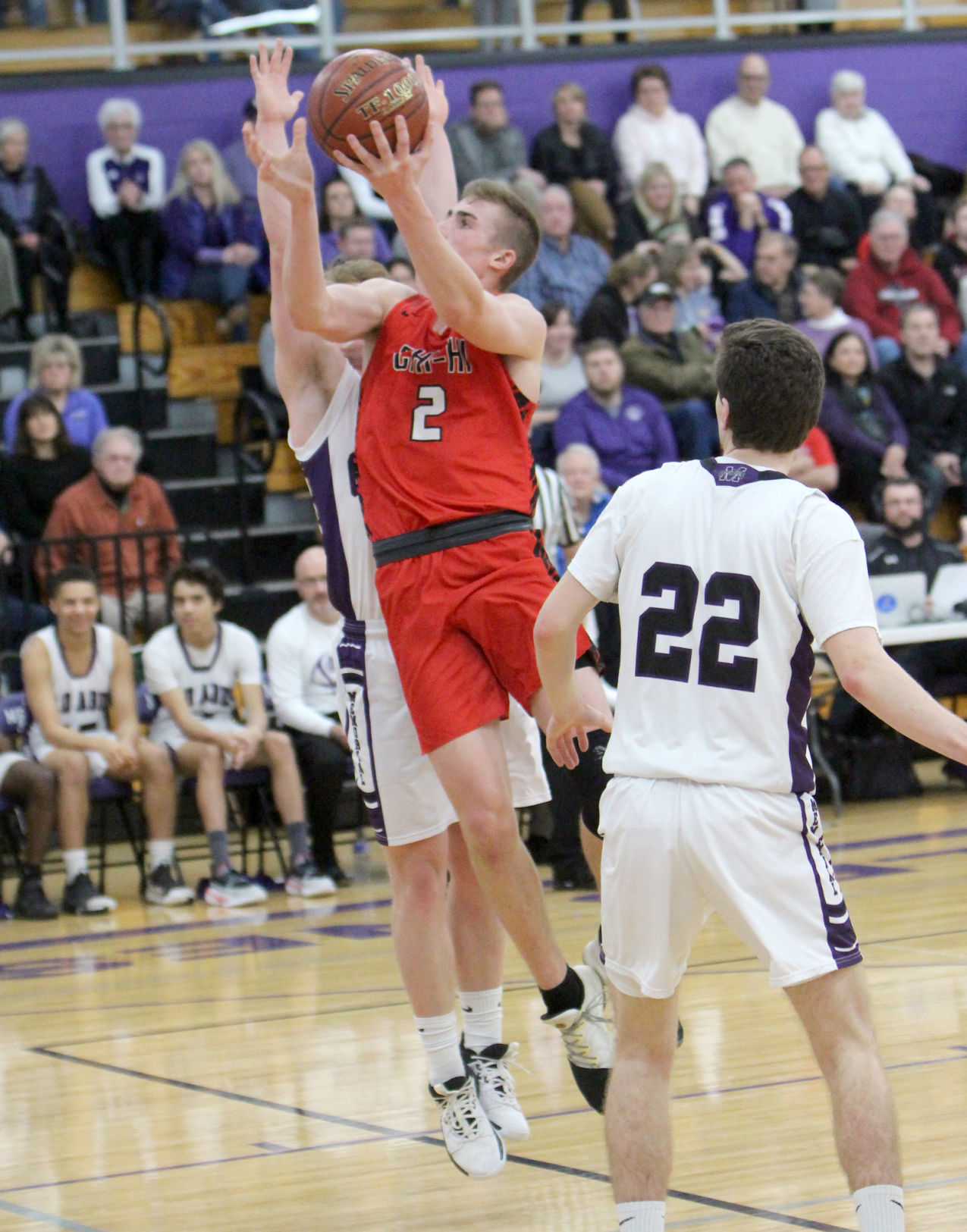 Chi-Hi boys basketball at Eau Claire Memorial 1-3-20